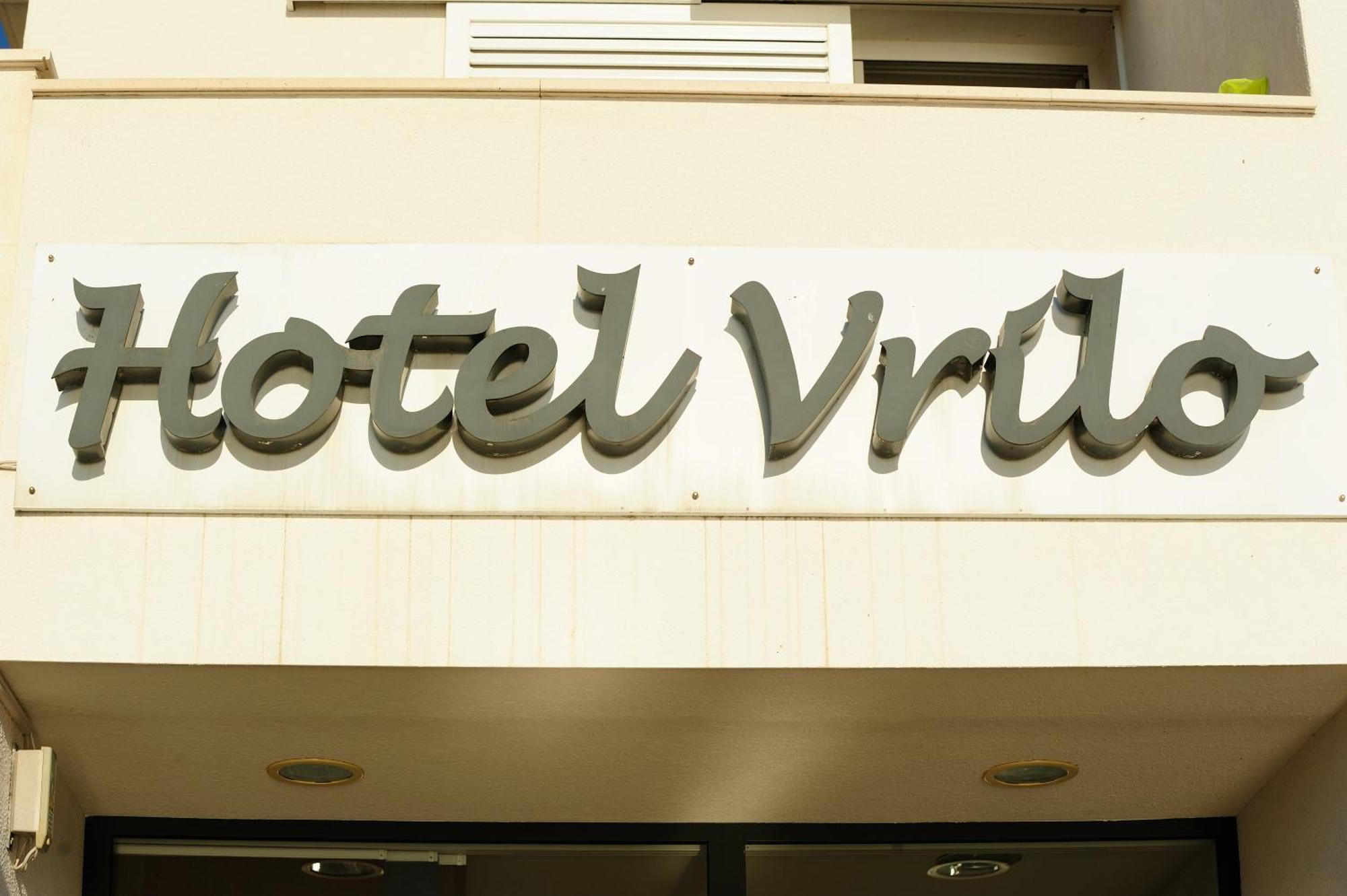 Hotel Vrilo - Adults Only Postira Buitenkant foto